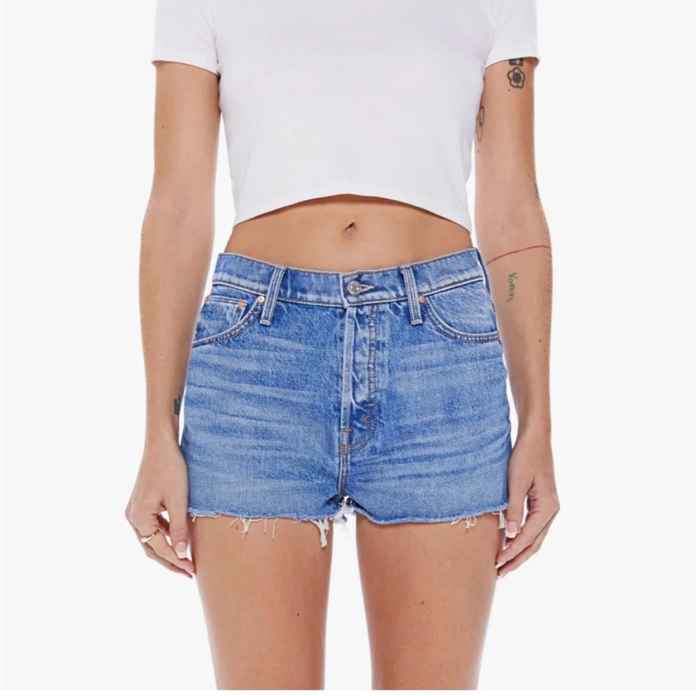 MOTHER “ THE DITCHER OF CUT OFF SHORTS” DENIM BLUE SIZE 24